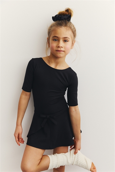 Комплект из боди и юбки из 2 частей артикул 1328857001