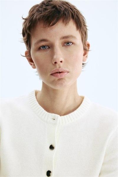 Кардиган с короткими рукавами артикул 1331326001