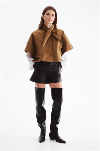 Тренч-накидка с шарфом артикул 1331682005