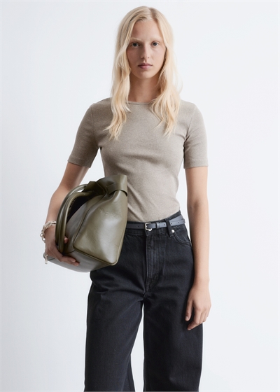 Ребристая футболка артикул 1303999007