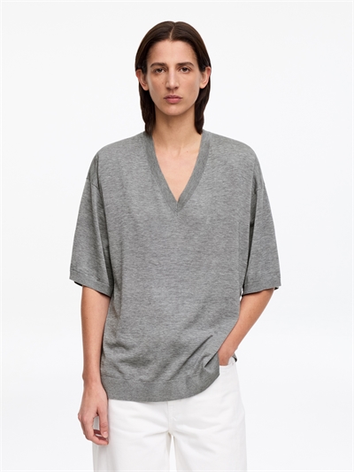 Хлопково-шелковый топ с V-образным вырезом артикул 1332291001