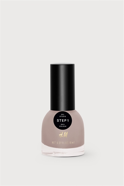 Гелевый лак для ногтей артикул 0826268020