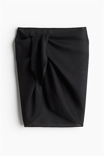 Короткий саронг артикул 1236805001