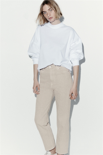 Джинсы Mom Slim Fit с высокой талией по щиколотку артикул 0941666085