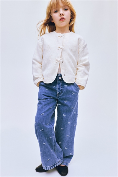 Широкие джинсы с поясом со сборками артикул 1306495009