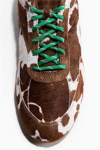 Кожаные кроссовки артикул 1319011002