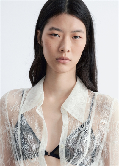 Приталенная кружевная рубашка артикул 1323082002