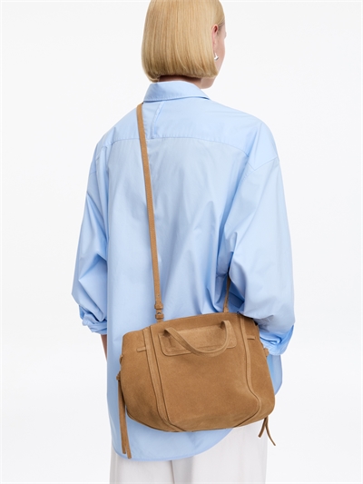 Кожаная сумка-тоут артикул 1332118002