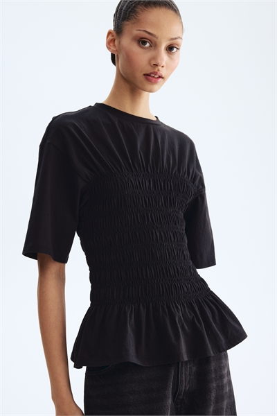 Футболка со сборками артикул 1332421003