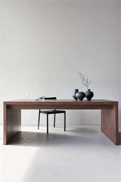 Обеденный стол Evone артикул 1326805001