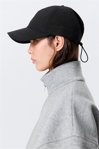 Бейсболка артикул 1321774001