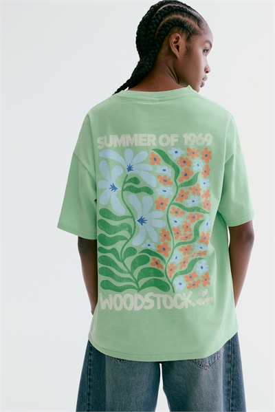 Футболка оверсайз с принтом-мотивом артикул 1314589014