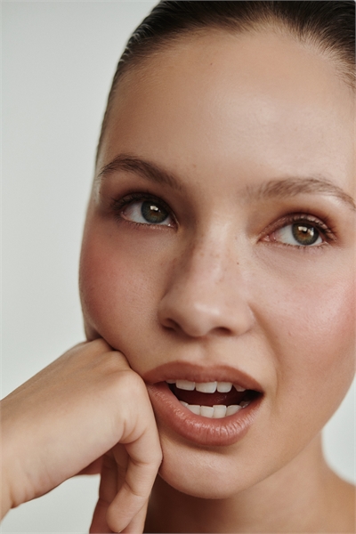 Румяна Bouncy Cheek артикул 1304034002