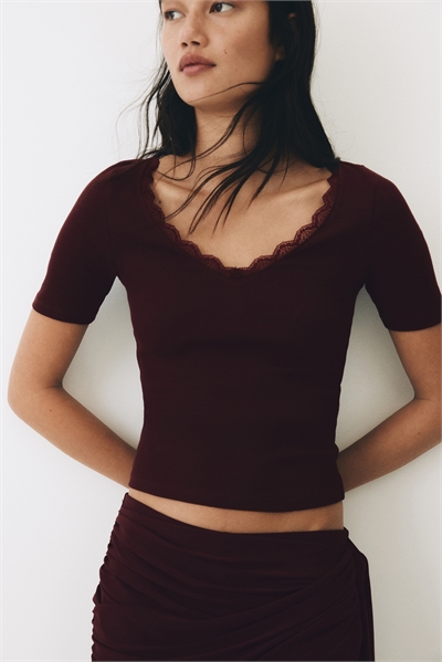 Топ с ребристой вязкой артикул 1314570003