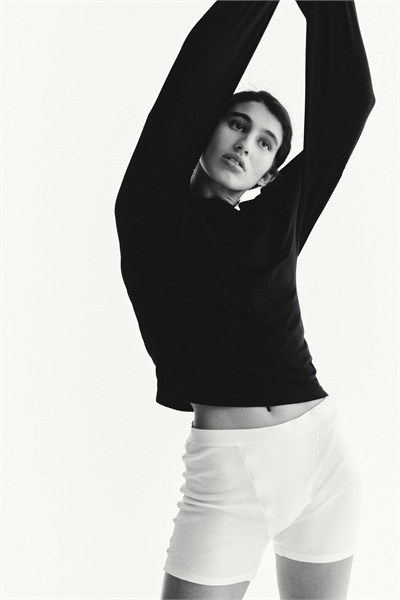 Хлопковый топ с длинными рукавами артикул 1307772004