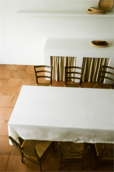 Льняная скатерть артикул 1310539001
