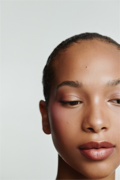 Румяна Bouncy Cheek артикул 1304034003