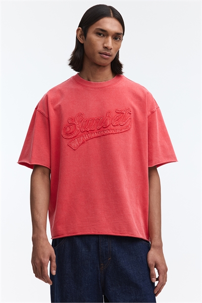 Футболка свободного кроя с объемным силуэтом артикул 1313928004