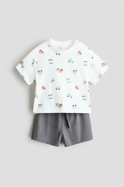 Детский комплект одежды из хлопка: футболка и шорты артикул 1314916007