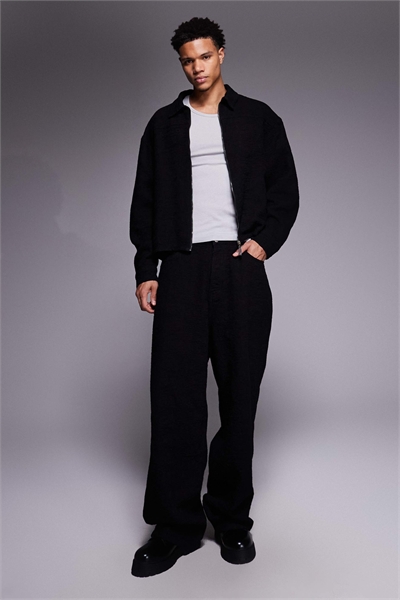 Комплект из джинсов с текстурированной тканью черного цвета артикул 153149894