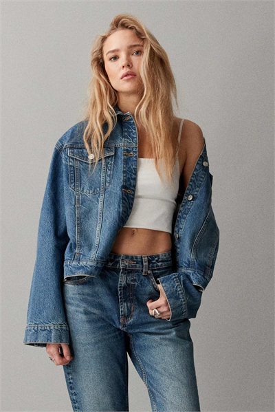 Джинсовая куртка свободного кроя в стиле 90-х артикул 154052979