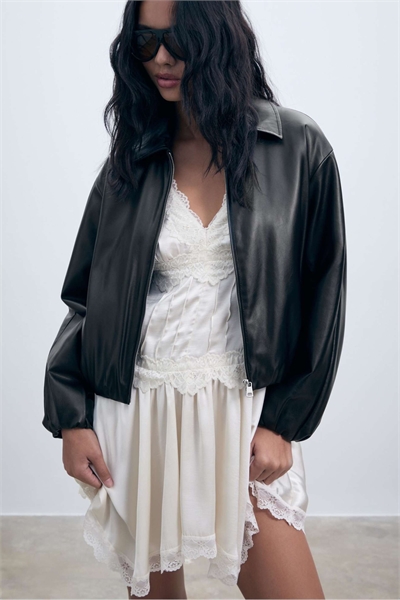 Бомбер из искусственной кожи с стеганым узором, черный артикул 152830727