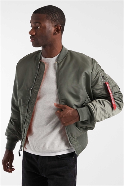 Куртка-бомбер артикул 154131953