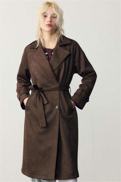 Длинный тренч из искусственной замши коричневого цвета артикул 155637107