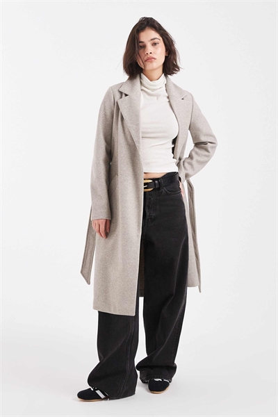 Формальный пальто средней длины с поясом из меланжевого меха норки артикул 150561247