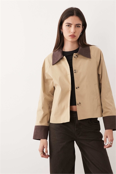 Детская куртка Cord trim бежевого цвета артикул 153722290