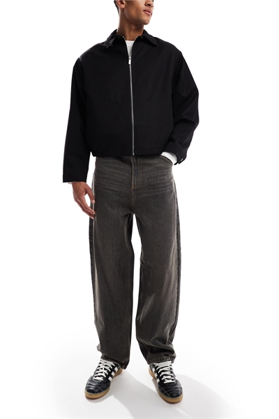 Джинсы X001 с асимметричным кроем и акцентами на швах артикул 148998456