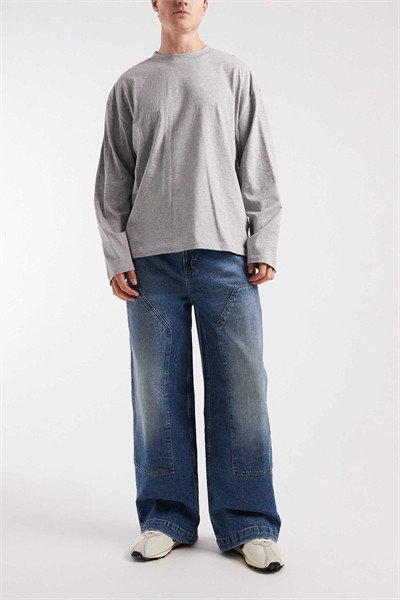 Джинсы с очень широким кроем артикул 153987280