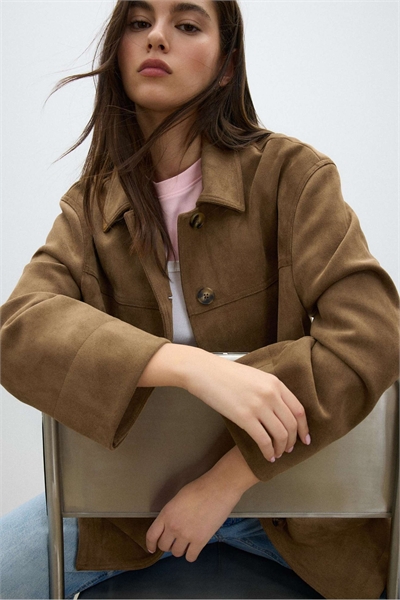 Куртка из искусственной замши бежевого цвета артикул 155663679