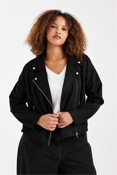 Укороченная кожаная куртка-косуха черного цвета артикул 153084249