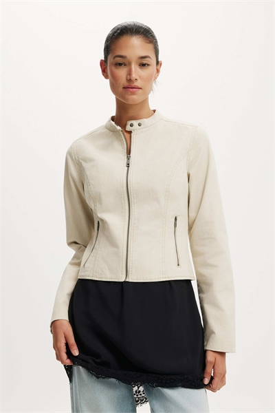 Куртка-косуха цвета «Бэй» артикул 155875389