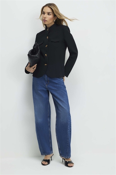 Пиджак с выделенными карманами артикул 155740919