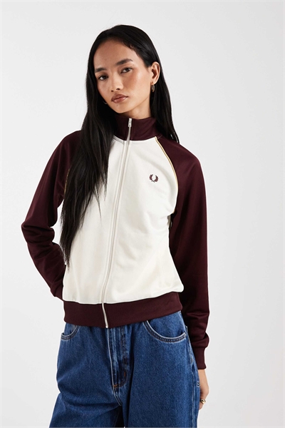 Спортивная куртка с цветовыми вставками артикул 154764280