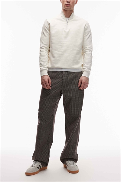 Классические джинсы свободного кроя артикул 151015939