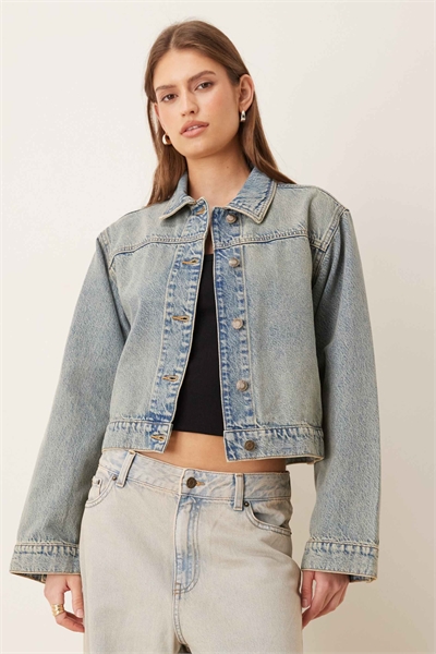 Джинсовая куртка-бокс артикул 154134966