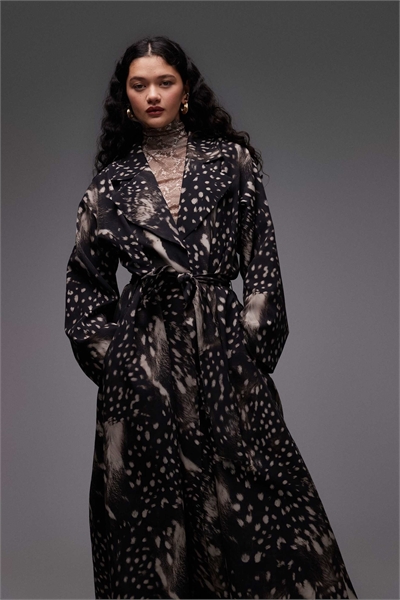 Тренч свободного кроя артикул 153021977