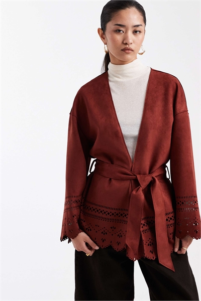 куртка из искусственной замши с ажурной вышивкой артикул 151860298