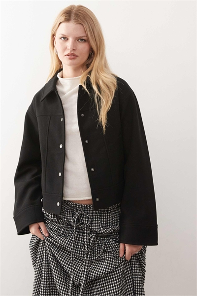 Куртка с ворсовой отделкой и вставками артикул 154133321