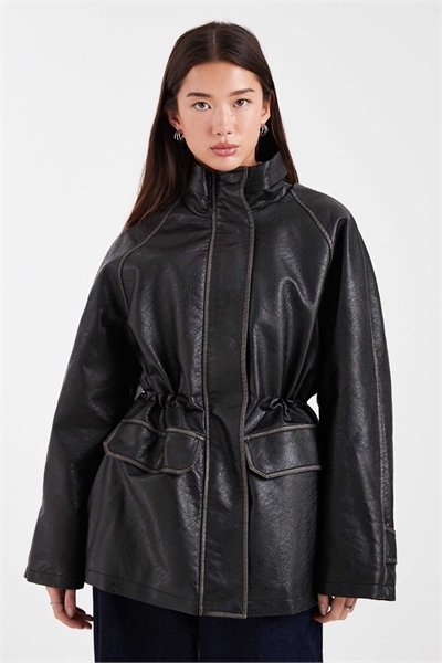 Куртка с воротником-воронкой из кожи с эффектом вымытого цвета артикул 148890235