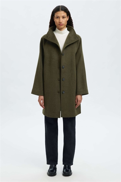 Пальто цвета зеленого плюща артикул 155102063