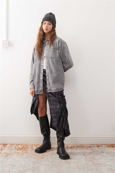 Джинсовая куртка артикул 147664995