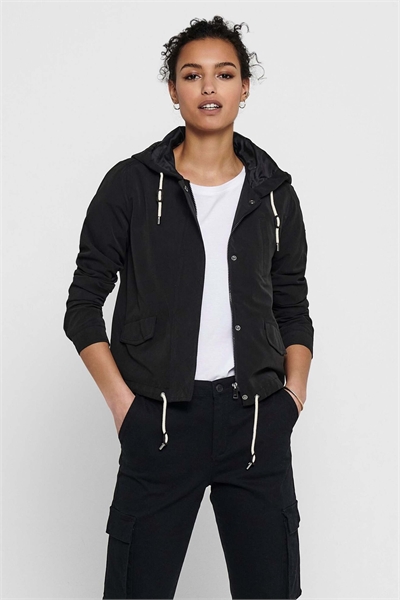 Куртка черного цвета 1 артикул 154717806