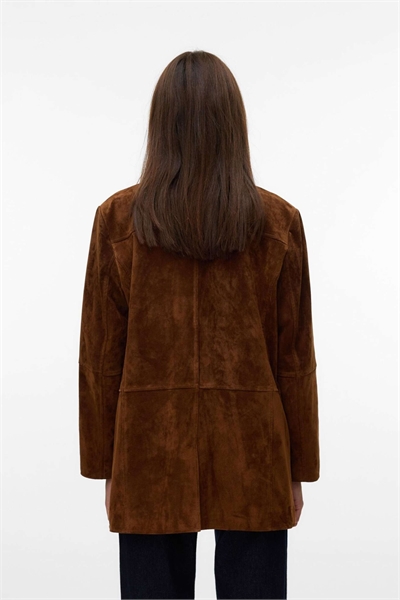 Куртка в шоколадном тортике артикул 154065854