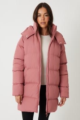 Пуховик средней длины с капюшоном артикул 152718812