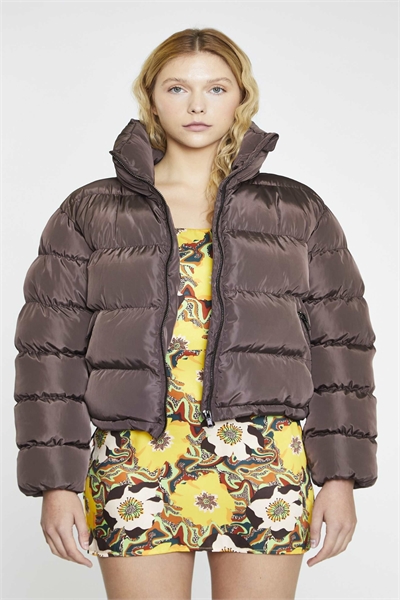 Куртка с длинными рукавами из пуховика шоколадного цвета артикул 154270257