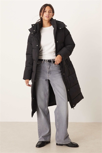 Длинное пальто с подкладкой черного цвета артикул 149248279